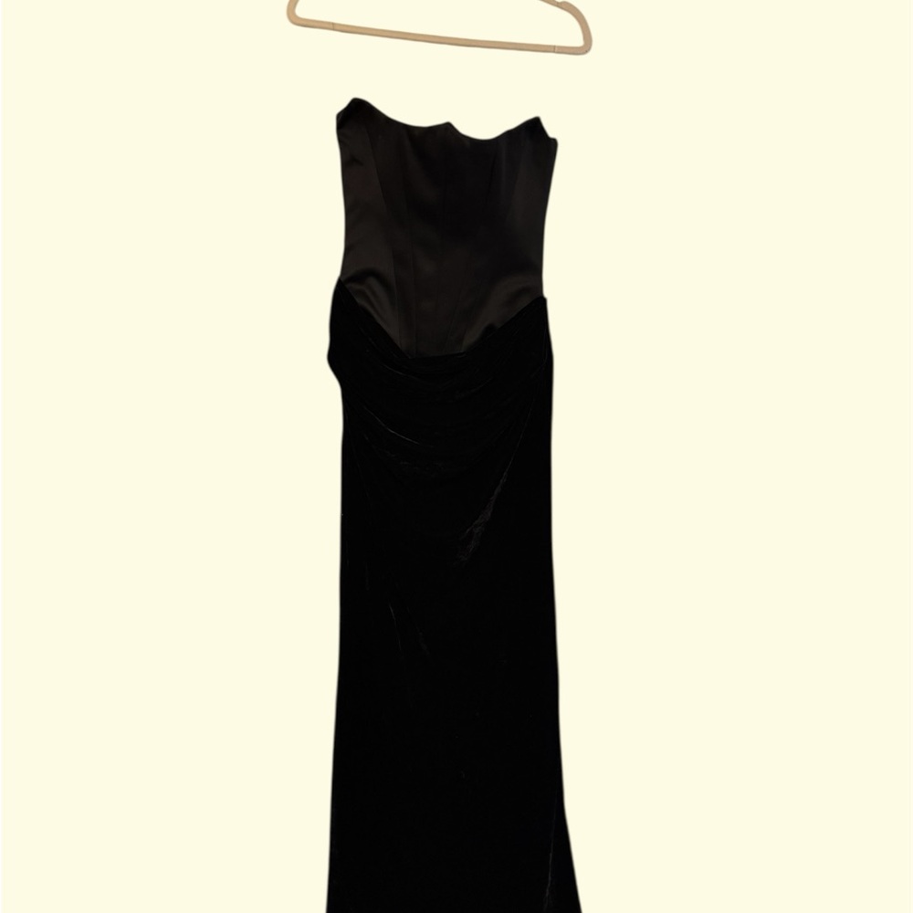 House of CB Persephone Black Corset Velvet dress
